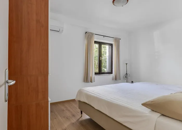 Apartman Anica-1 By Interhome Zára