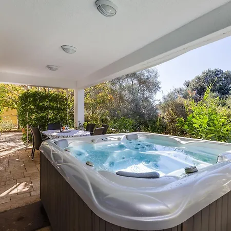 Anica-1 By Interhome Daire *