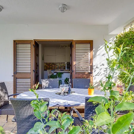 Anica-1 By Interhome Daire *