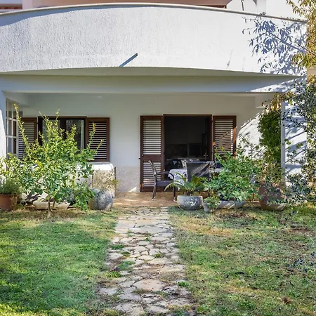 Anica-1 By Interhome Daire *